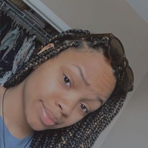 Meet your Posher, Faith